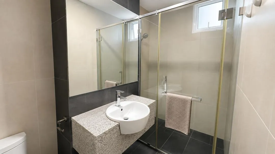 Vertiq Condominium For Rent