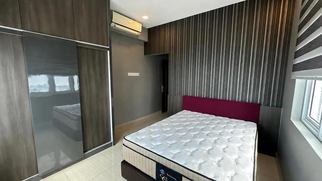 Vertiq Condominium For Rent