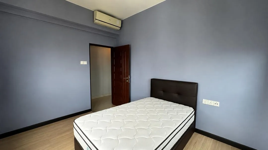 Vertiq Condominium For Rent